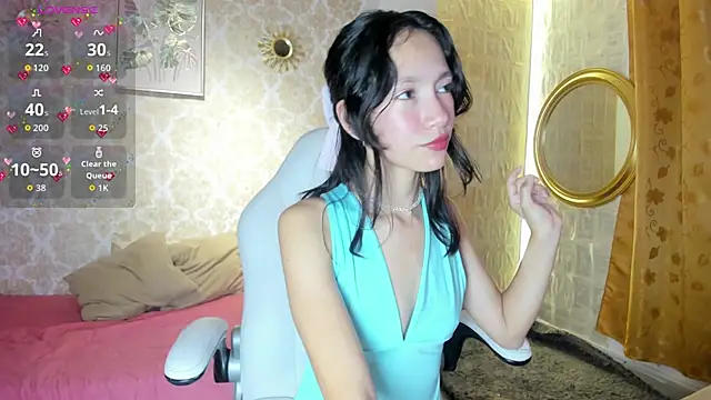 LilyThea online show from April 2026 08:11:02 PM
