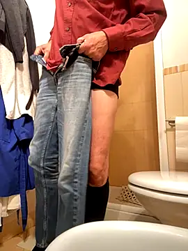 sasatimido online show from November 2025 03:45:01 AM