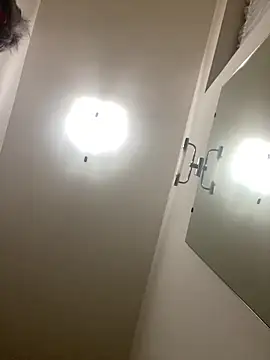 Snapshot of sasatimido chatting on March 2026 05:24:02 AM sasatimido online show from March 2026 05:24:02 AM