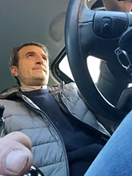 Snapshot of sasatimido chatting on March 2026 06:05:02 AM sasatimido online show from March 2026 06:05:02 AM