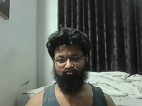 Snapshot of Dollseye chatting on April 2026 05:21:01 PM Dollseye online show from April 2026 05:21:01 PM