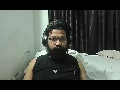 Snapshot of Dollseye chatting on April 2026 01:49:01 PM Dollseye online show from April 2026 01:49:01 PM