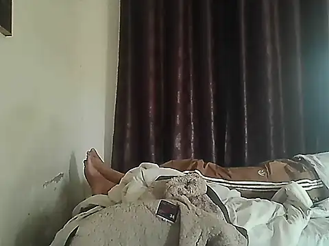 Snapshot of Dollseye chatting on May 2026 09:58:01 AM Dollseye online show from May 2026 09:58:01 AM