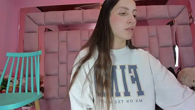 paula miler1 online show from February 2026 02:43:02 PM