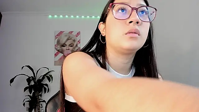 rouse red online show from December 2025 07:43:02 PM