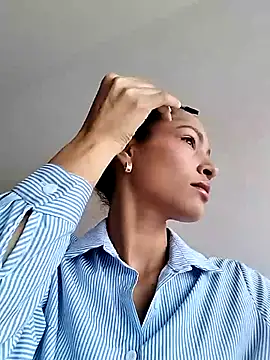 SofiaDelicia online show from September 2025 01:57:02 PM