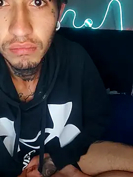 Tattoboy19cm online show from October 2025 03:57:01 AM