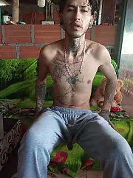 Tattoboy19cm online show from April 2026 02:12:02 PM