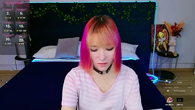 Ketrin Jones online show from September 2025 05:12:01 AM