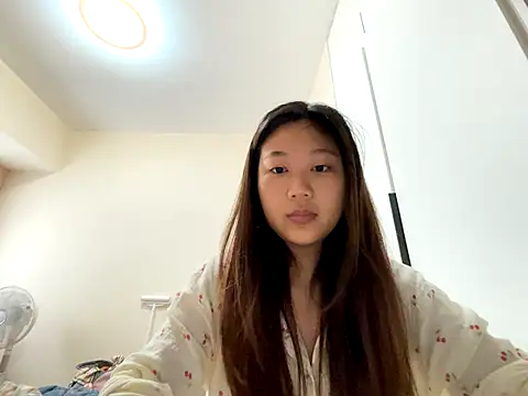 xena0501 online show from September 2025 05:00:02 AM