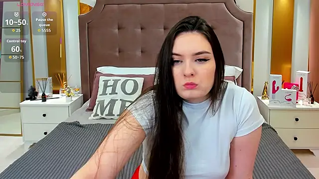  Shy Jenny  online show from October 2025 01:00:02 AM