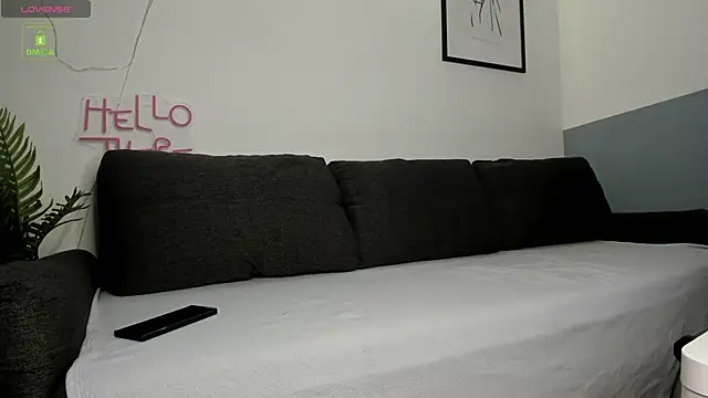 Frank Yong online show from September 2025 05:11:02 AM