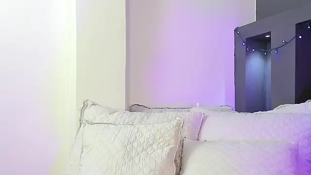 Snapshot of MaiaaCandy chatting on September 2025 02:46:02 AM MaiaaCandy online show from September 2025 02:46:02 AM