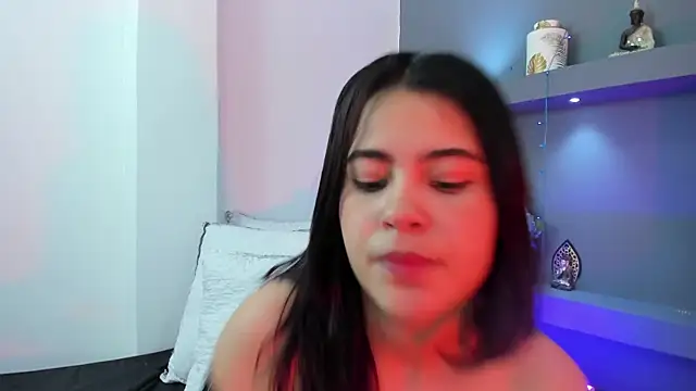 Snapshot of MaiaaCandy chatting on September 2025 01:46:02 PM MaiaaCandy online show from September 2025 01:46:02 PM