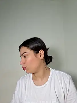 Snapshot of AmaiaSalvatore chatting on September 2025 09:40:02 PM AmaiaSalvatore online show from September 2025 09:40:02 PM