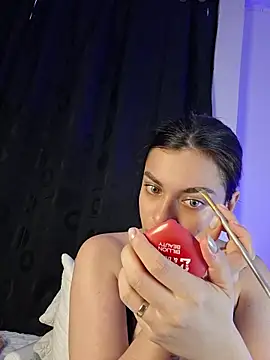 AmaiaSalvatore online show from February 2026 10:46:01 PM