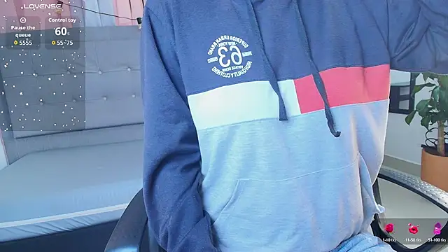 saray reese online show from September 2025 12:32:01 PM