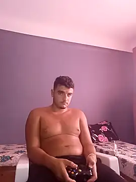 Snapshot of Noname2766 chatting on October 2025 02:39:02 PM Noname2766 online show from October 2025 02:39:02 PM