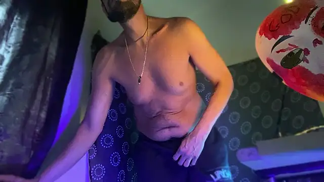 DjDiCKmannOnE online show from June 2026 03:28:01 PM