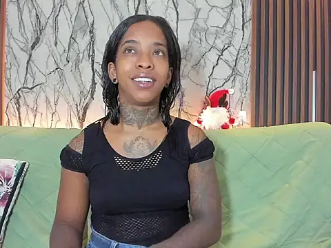 Pauline Fox online show from November 2025 02:11:02 AM