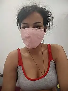 Miss-0012 online show from October 2025 08:44:01 PM