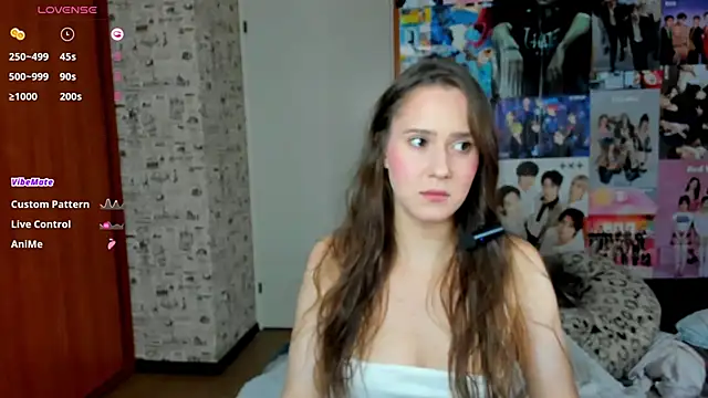 LucyRose3 online show from October 2025 04:32:01 AM