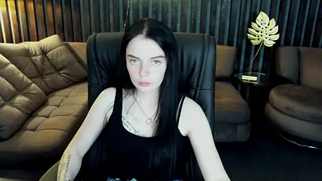 Olivia  Li online show from May 2026 11:59:02 AM