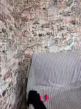 VChelsiV online show from September 2025 07:52:01 PM