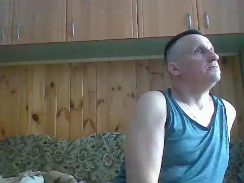 Snapshot of Maksymilian1 chatting on January 2026 01:24:02 PM Maksymilian1 online show from January 2026 01:24:02 PM