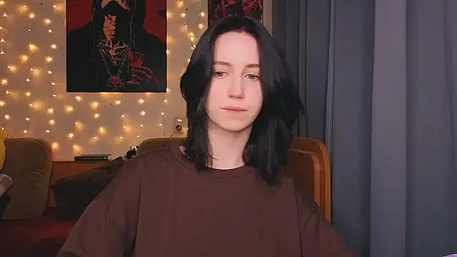 Snapshot of zaebali_ chatting on April 2026 06:38:01 PM zaebali online show from April 2026 06:38:01 PM