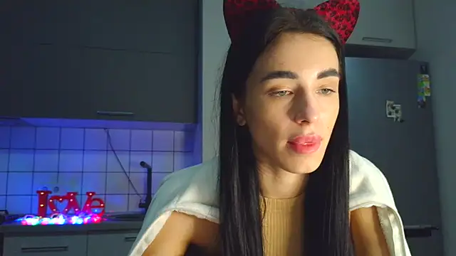 EvaMelnik online show from October 2025 03:49:01 PM