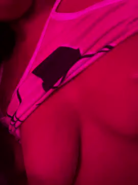 MelanyC 15 online show from April 2026 12:17:02 PM