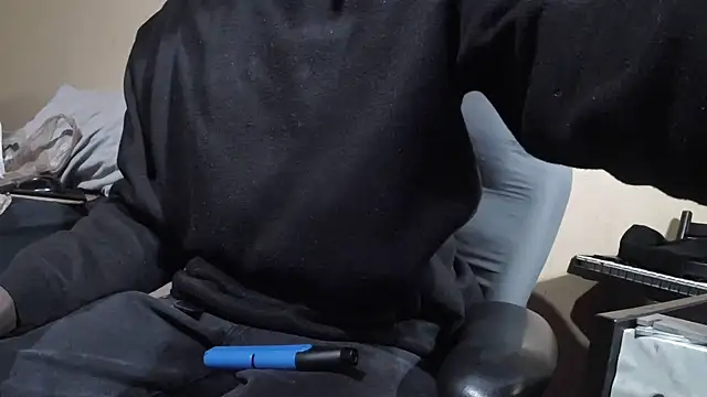 EYEzIAM online show from February 2026 06:41:02 AM