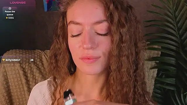 Agnes Wells online show from March 2026 08:08:01 AM