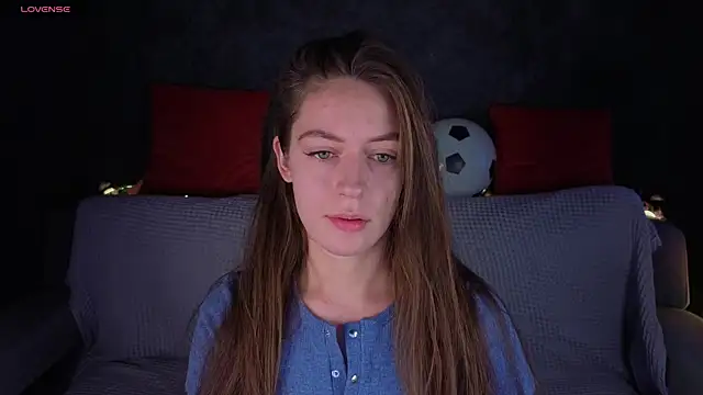 Agnes Wells online show from June 2026 01:08:02 AM