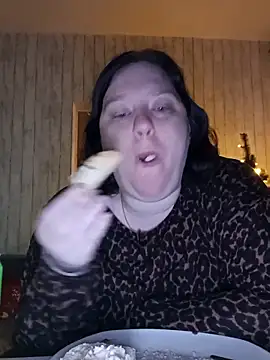 Feuchtekitty92xh online show from December 2025 07:26:02 AM