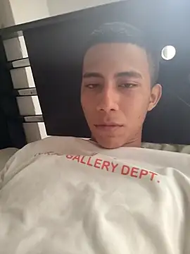 Davig4 online show from October 2025 05:56:02 PM