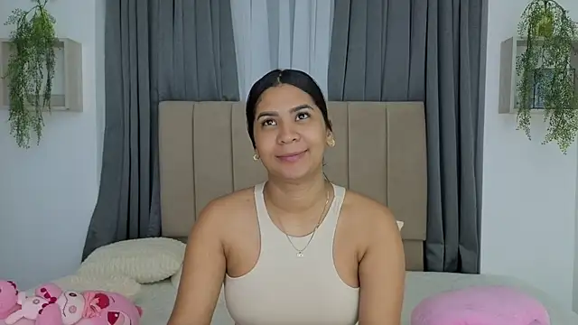 Penelophe01 online show from May 2026 09:31:02 PM