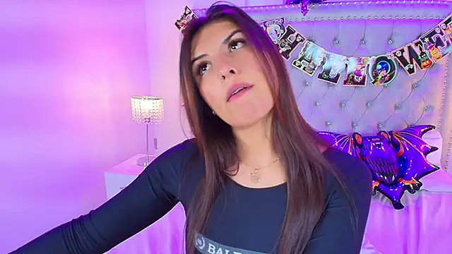 Ahilin luther online show from October 2025 12:03:01 AM