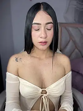 isabela l online show from March 2026 11:30:01 PM