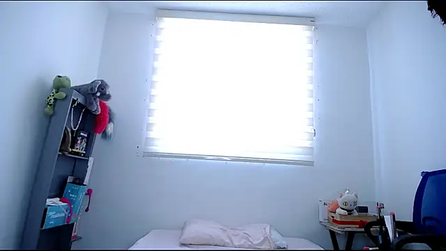 Snapshot of lucky_stricke chatting on September 2025 08:12:02 PM lucky stricke online show from September 2025 08:12:02 PM