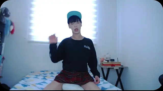 Snapshot of lucky_stricke chatting on September 2025 08:25:02 PM lucky stricke online show from September 2025 08:25:02 PM