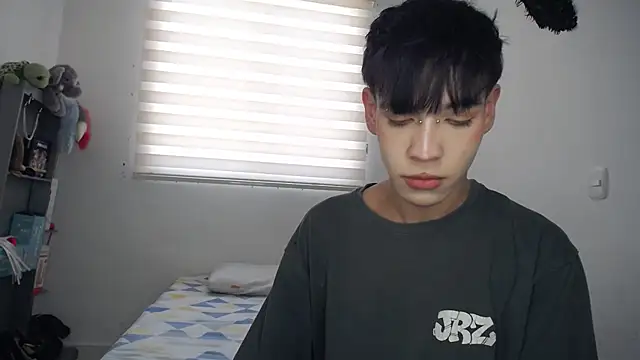 Snapshot of lucky_stricke chatting on September 2025 08:24:01 PM lucky stricke online show from September 2025 08:24:01 PM