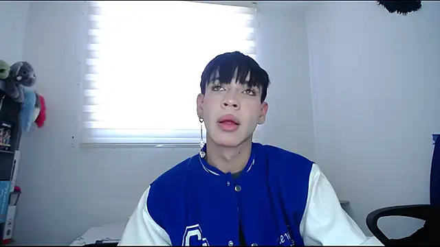 Snapshot of lucky_stricke chatting on October 2025 08:05:02 PM lucky stricke online show from October 2025 08:05:02 PM