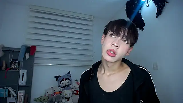 Snapshot of lucky_stricke chatting on October 2025 03:40:01 AM lucky stricke online show from October 2025 03:40:01 AM