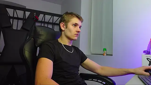 Mark Karson online show from October 2025 07:59:01 PM