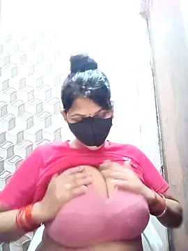 Snapshot of varnika chatting on February 2026 07:54:02 AM varnika online show from February 2026 07:54:02 AM