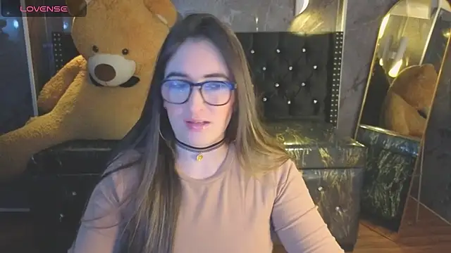 Soffi betacur b online show from October 2025 03:10:02 AM