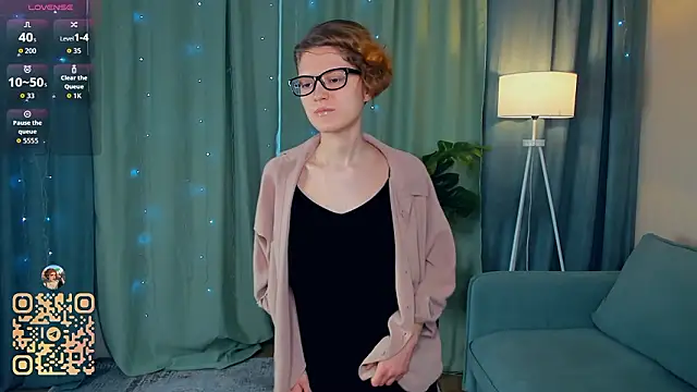 Snapshot of EdlinGathright chatting on March 2026 04:40:01 AM EdlinGathright online show from March 2026 04:40:01 AM