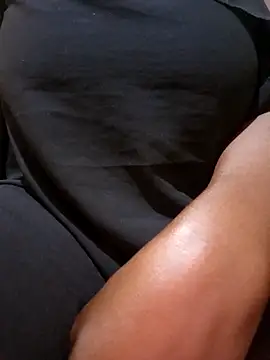 Africanmilk256 online show from October 2025 03:24:02 AM